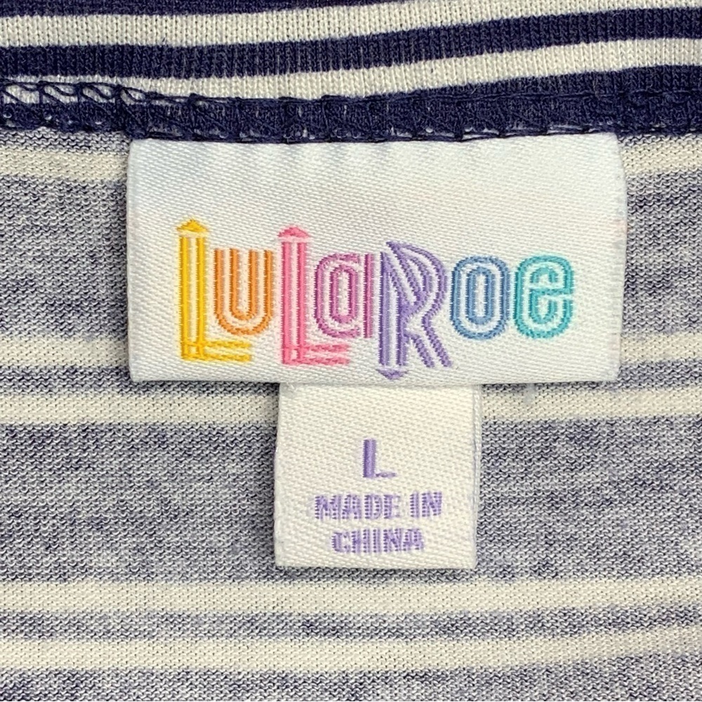 Large LuLaRoe Blue White Striped Tee Oversized Stretch Scoop Neck T Shirt - Picture 6 of 7